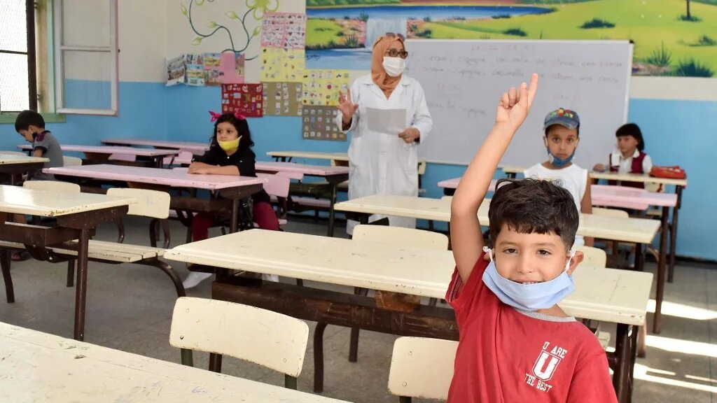 Les projets de réforme n’ont pas réussi à pallier les dysfonctionnements structurels qui plombent l’école marocaine (AFP)