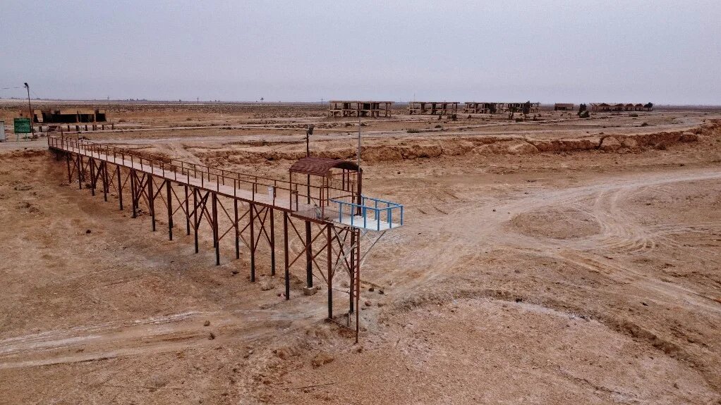 Une vue aérienne du lac Sawa, dans le sud de l’Irak, désormais totalement asséché (AFP/Asad Niazi)