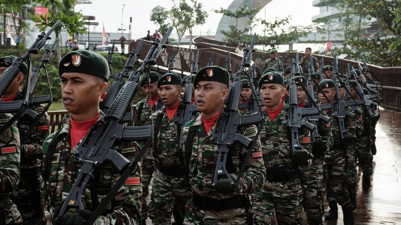 Members of the Indonesian Army march in Nusantara before a ceremony marking Indonesia’s 80th Independence Day on 17 August 2025 (AFP)