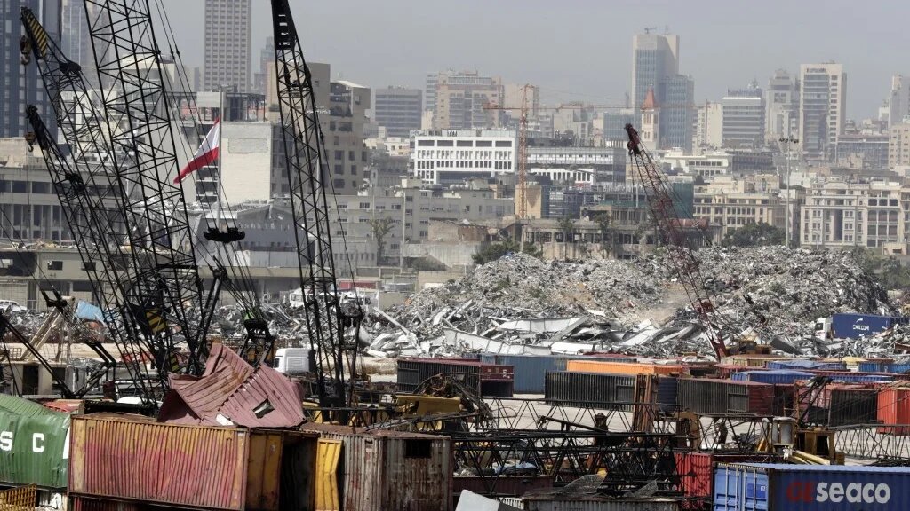Au-delà des enjeux commerciaux autour de la reconstruction du port, c’est aussi une lutte d’influence géopolitique qui oppose en filigrane puissances régionales et internationales (AFP)