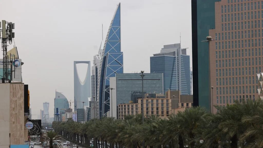 Cars drive along the King Fahad road in the Saudi capital Riyadh on 3 March (Fayez Nureldine/AFP)