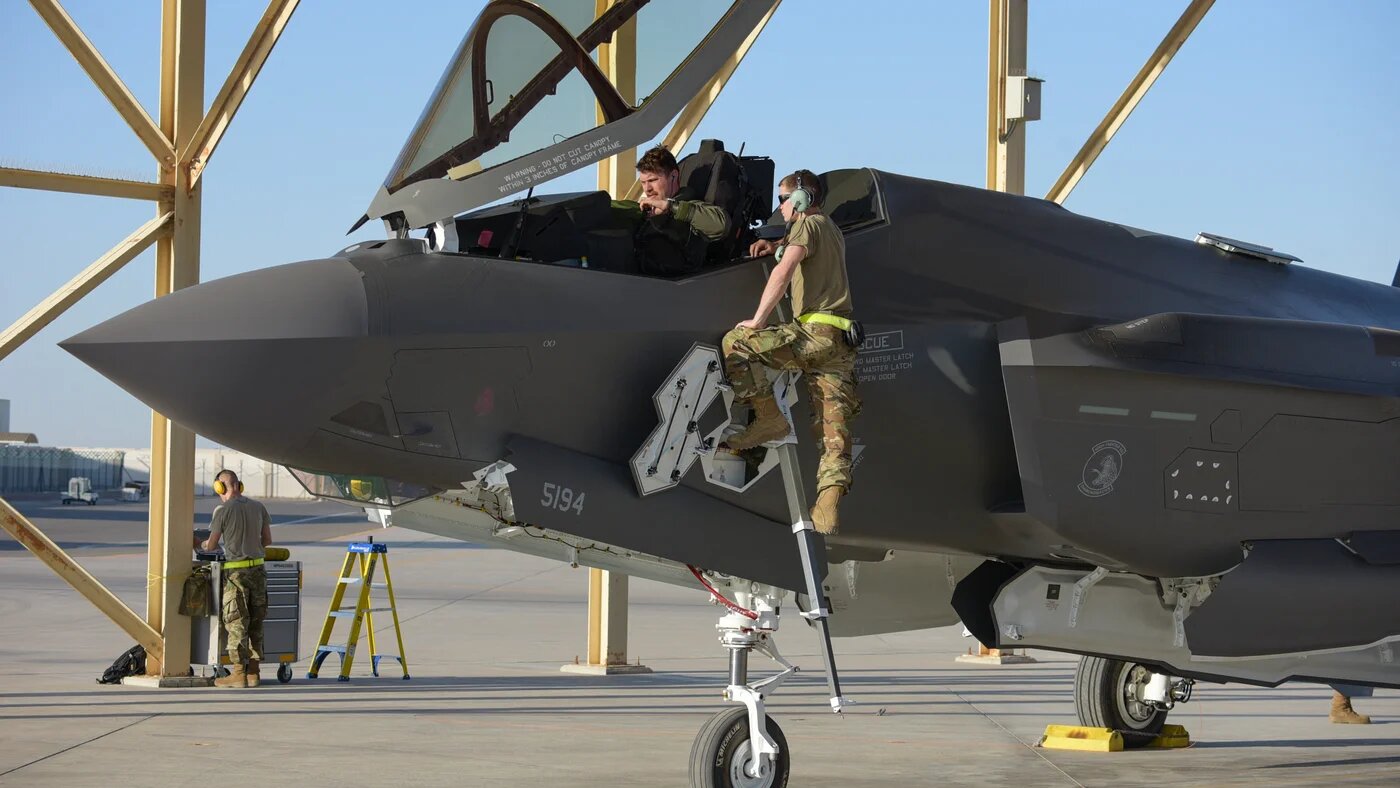 uae fighter jet