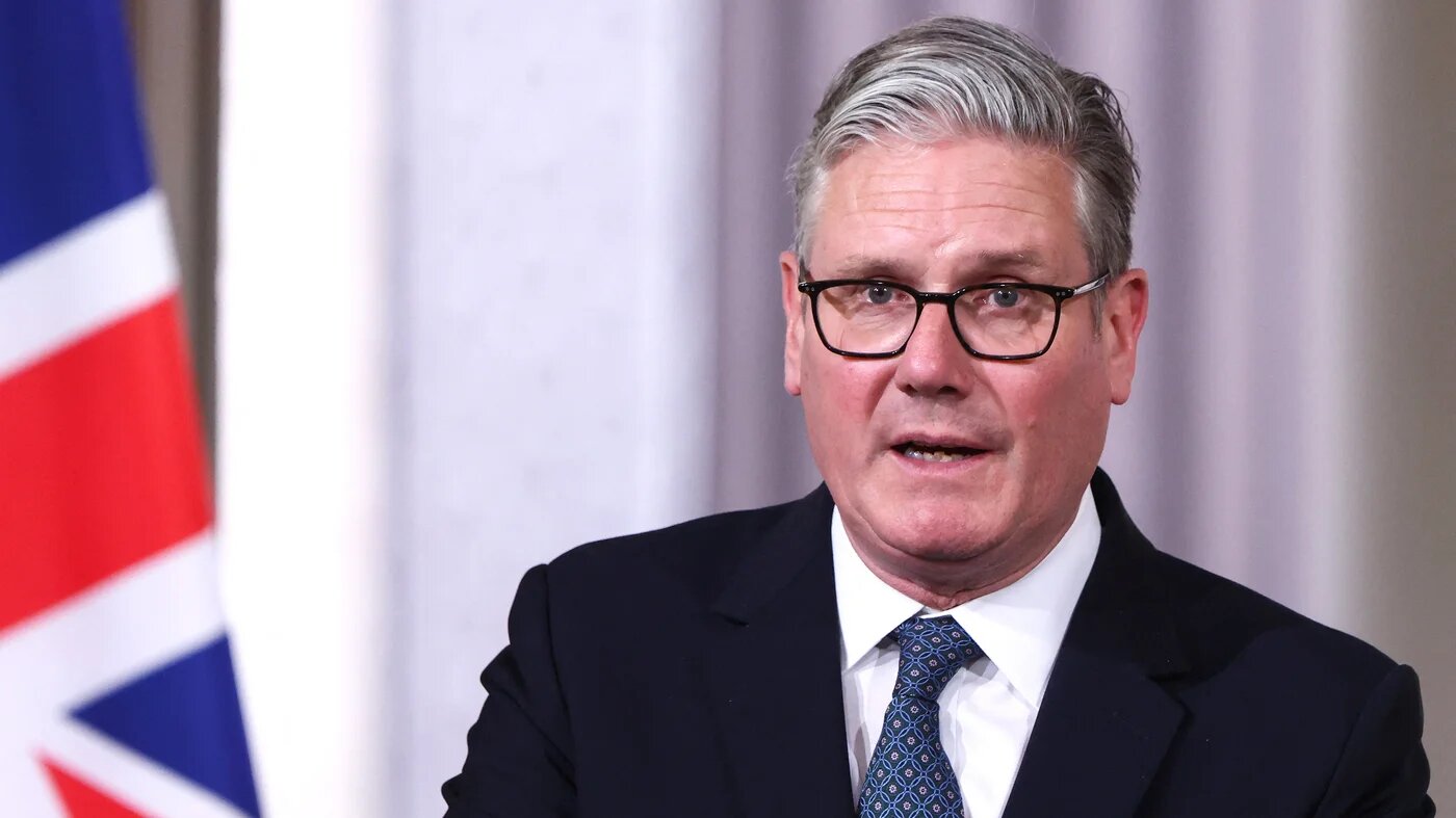 Britain's Prime Minister Keir Starmer speaks during a joint press conference following an international summit on efforts to reopen the Strait of Hormuz at the Elysee Presidential Palace in Paris on April 17, 2026.