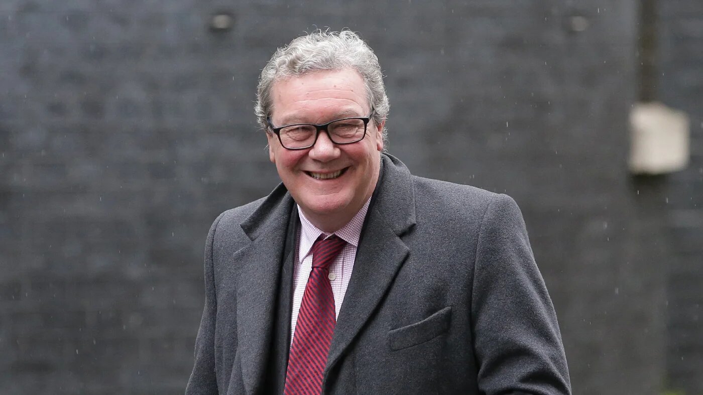 uk-australia-alexander-downer-immigration-policies-afp