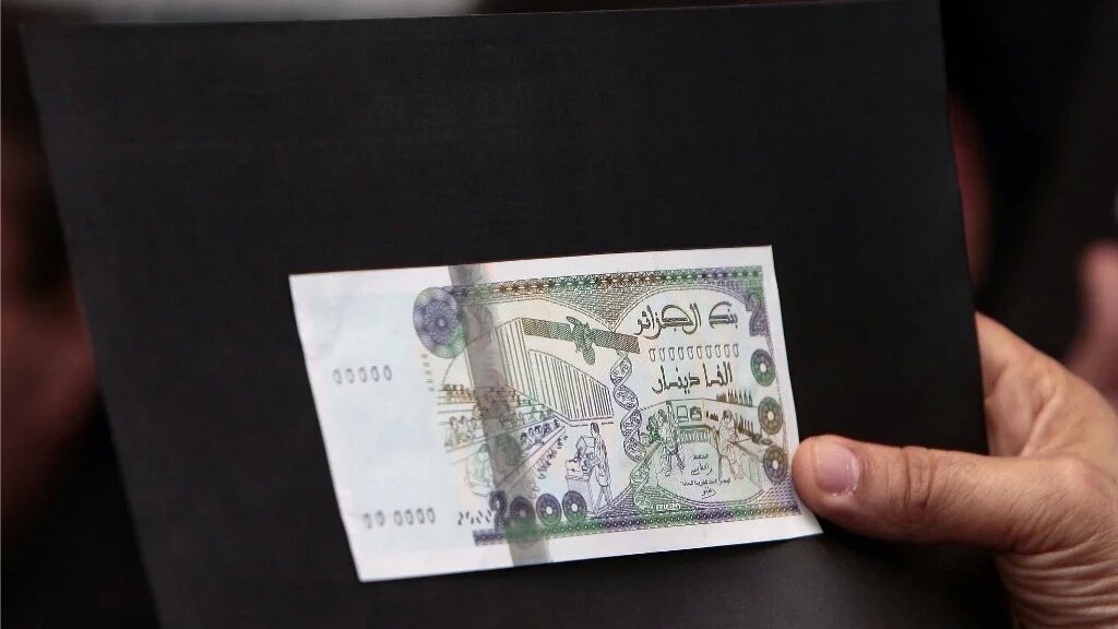 La loi de finances 2021 affiche des déficits de comptes publics compris entre 14 et 18 % du PIB. Un niveau sans précédent dans l’histoire du pays (AFP)