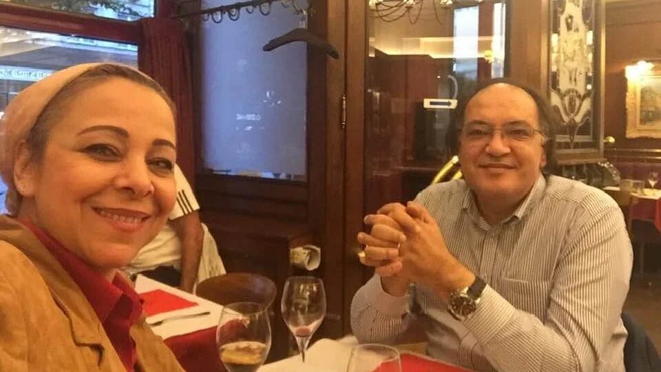 Hafez Abu Seada and his wife Nehad Abo El Komsan (Facebook)
