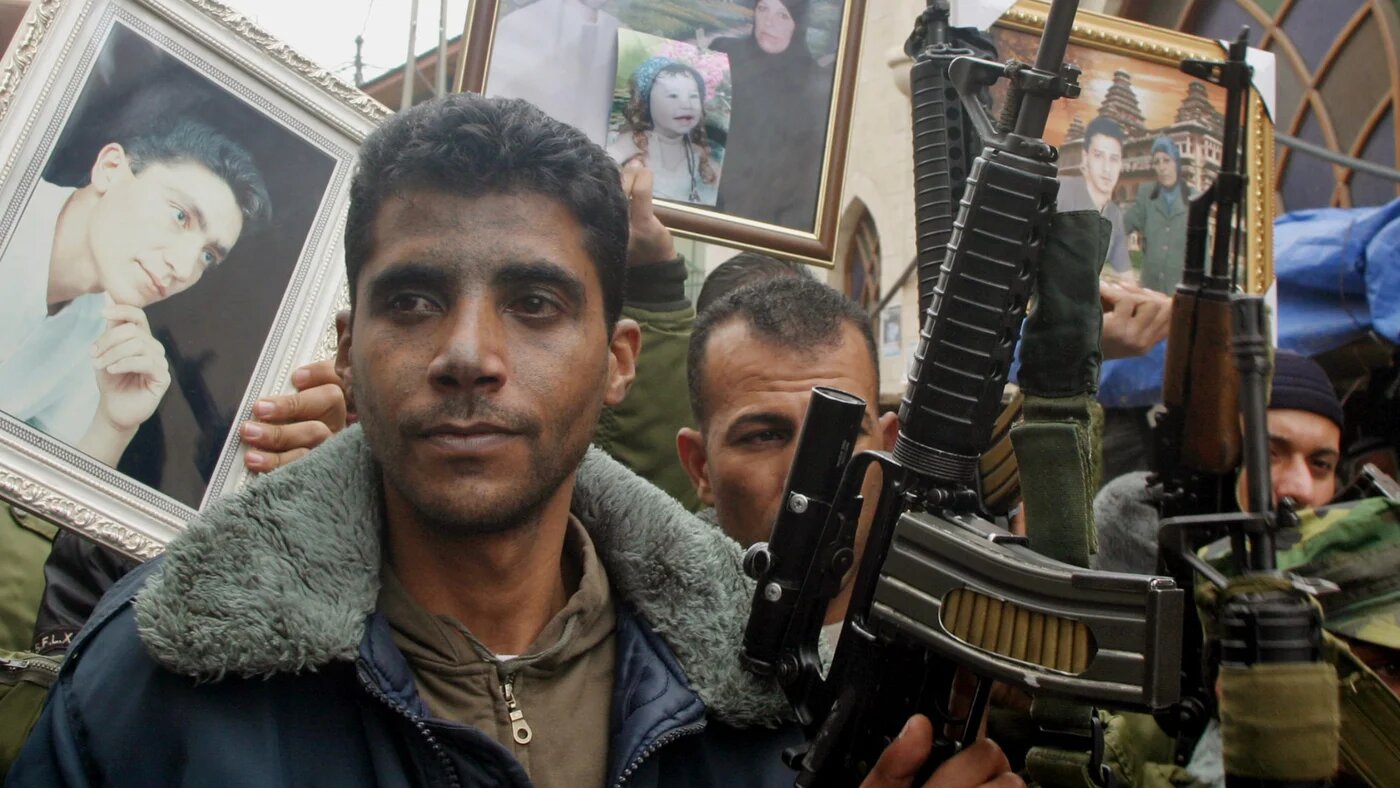 Zakaria Zubeidi, a former leader of al-Aqsa Martyrs' Brigades in the Jenin refugee camp, is pictured on 10 February 2005 (Reuters)