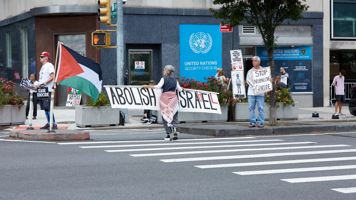 Protesters gather outside United Nations headquarters in New York to demand action on Gaza, 26 August 2025 (Mark J Sullivan/ZUMA Press Wire via Reuters)
