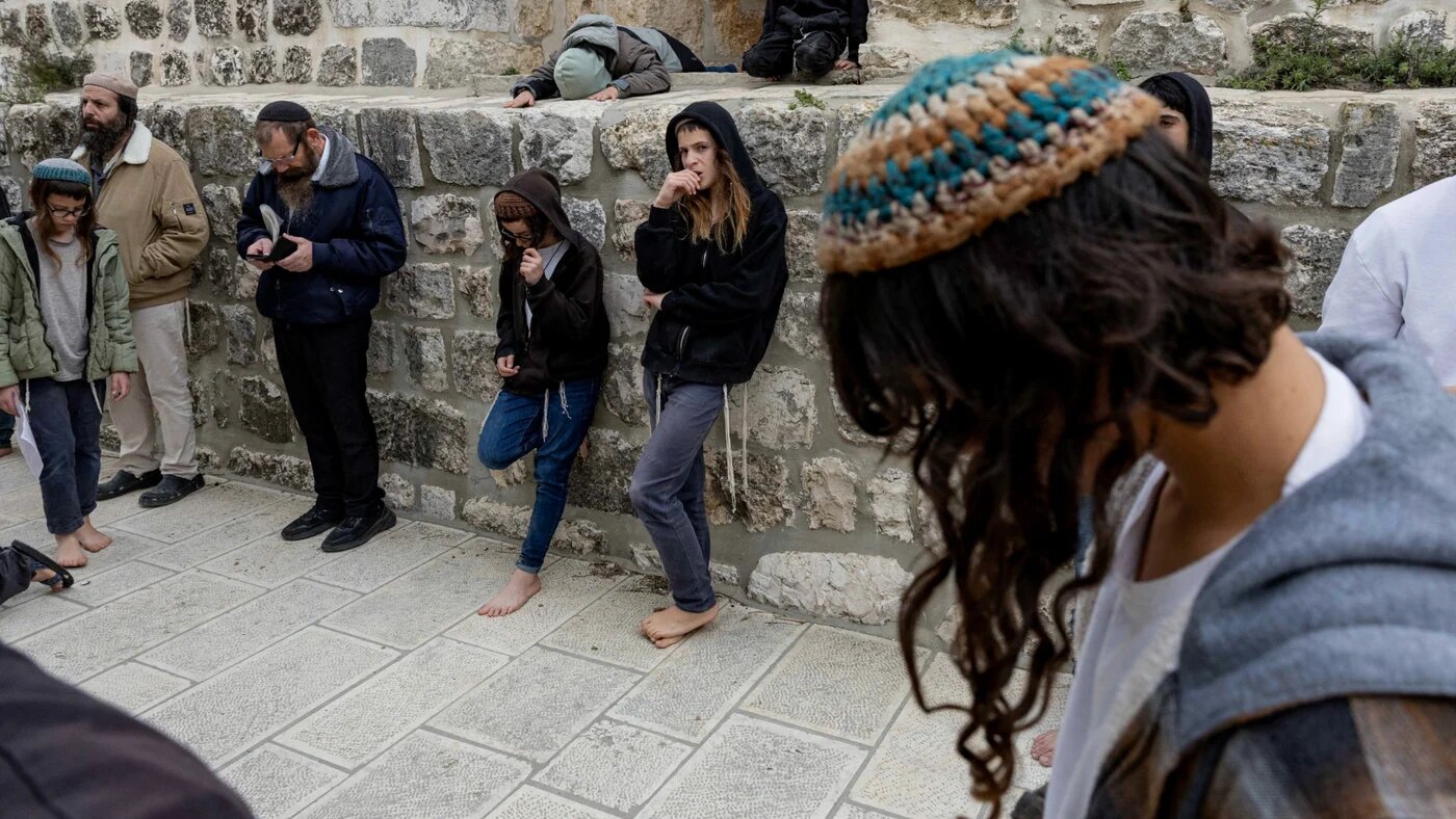 Ultra-nationalist Israelis during a police-protected raid at al-Aqsa Mosque in occupied East Jerusalem's Old City, on 17 February 2026 (Reuters/Naama Stern)