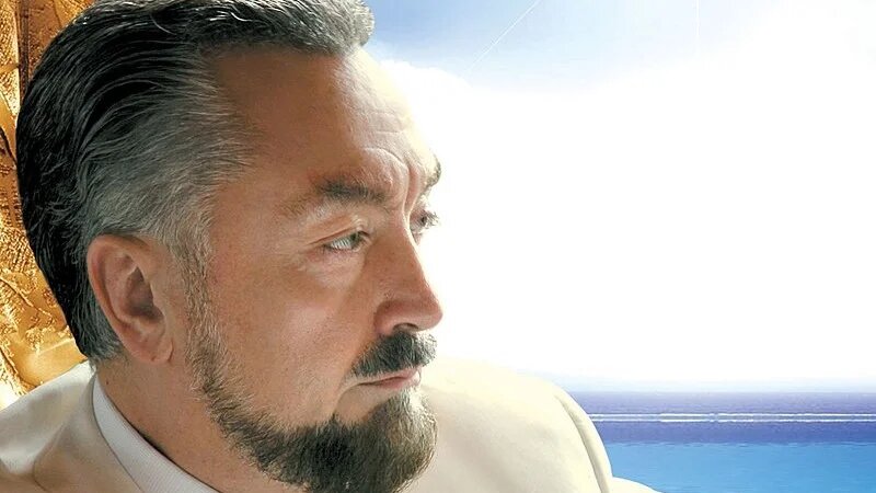 A photo of Adnan Oktar circa 2009 (wikicommons)