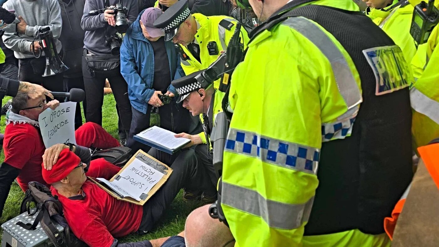 A man is arrested during a protest against the Palestine Action ban in Liverpool, 27 September 2026 (Imran Mulla/Middle East Eye)