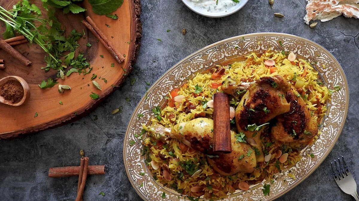 Machboos is a heart and traditional Qatari dish that is packed with aromatic spices (Screengrab/FeedYourSole)
