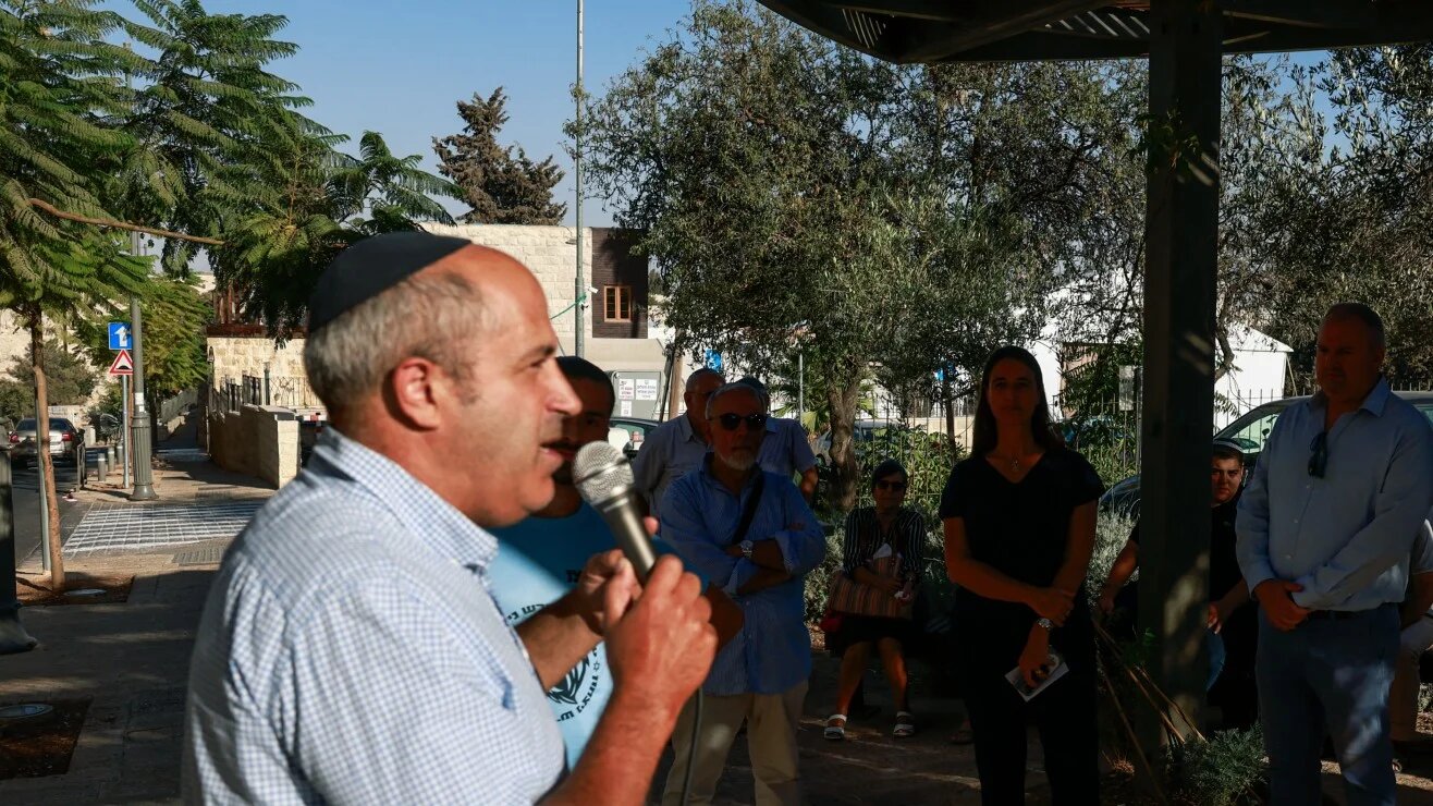 Israel's right-wing activist and politician who currently serves as Deputy Mayor of Jerusalem Aryeh King speaks during a protest in front of the French consulate in Jerusalem on 29 September 2025, following France's recognition of the State of Palestine at the United Nations General Assembly a week earlier (AFP)