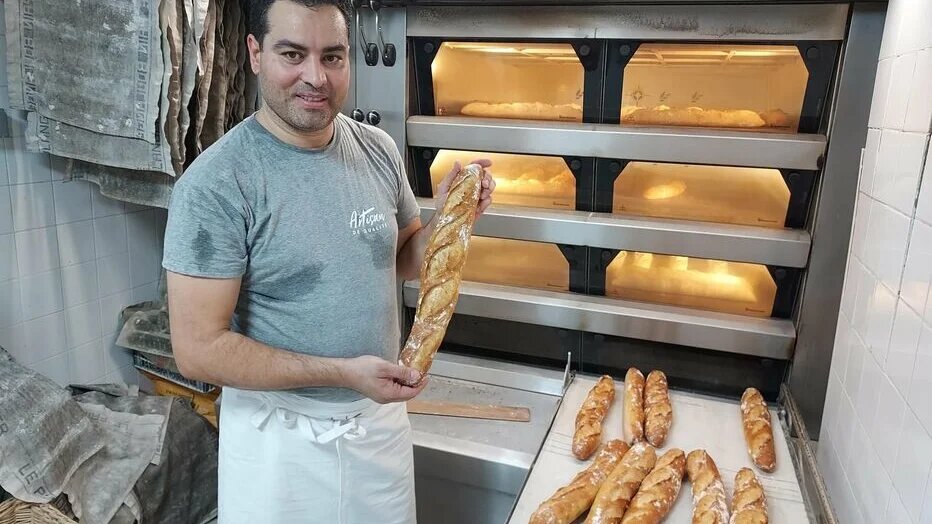 Pour l’avocate du boulanger, l’Élysée « manque de courage » et « ploie devant la fachosphère » (Twitter)