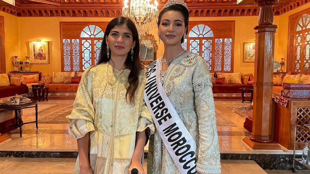 Miss Maroc Kawtar Benhamila (à droite) aux côtés de l’ex-tenante du titre qui a déclaré forfait, Fatima-Zahra Khayat (Twitter)