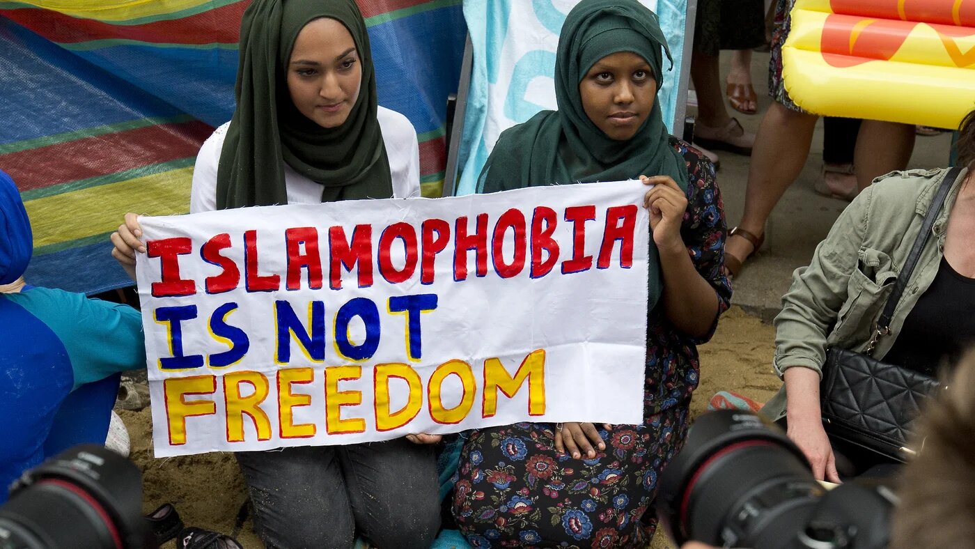 Protesters against Islamophobia