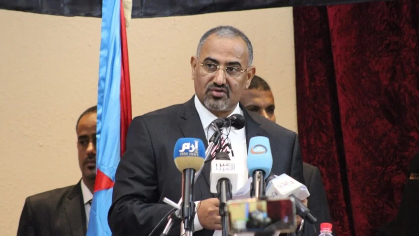President of the Southern Transitional Council (STC) Aidarous al-Zubaidi speaks at the STC national assembly meeting in Mukalla on 16 February 2019 (Saleh al-Obeidi/AFP)