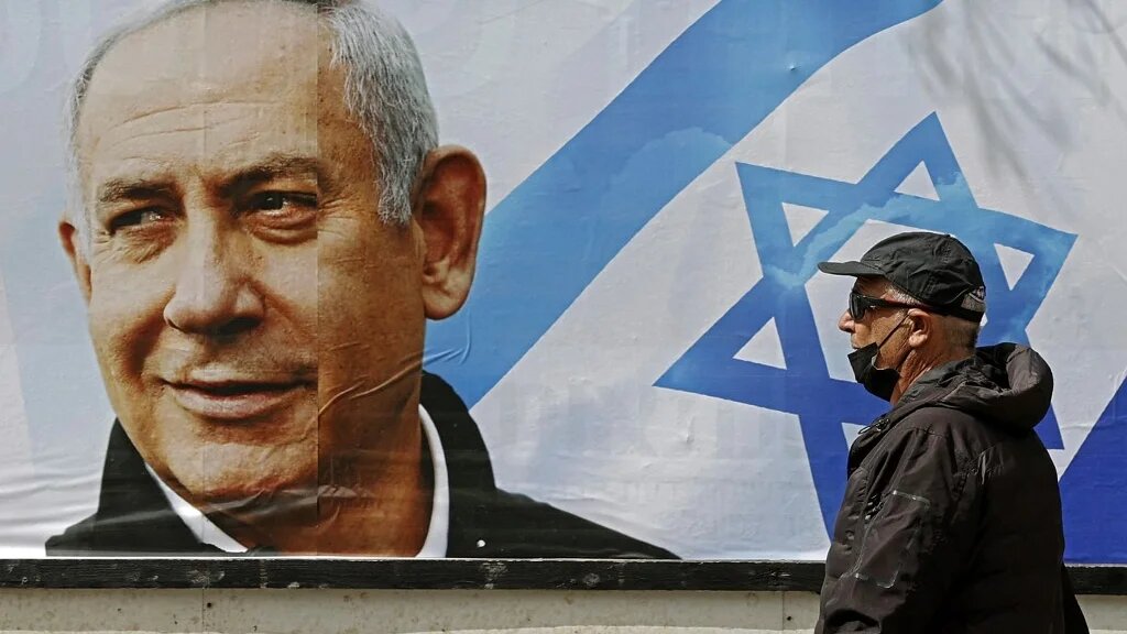 Bibi and a bypasser