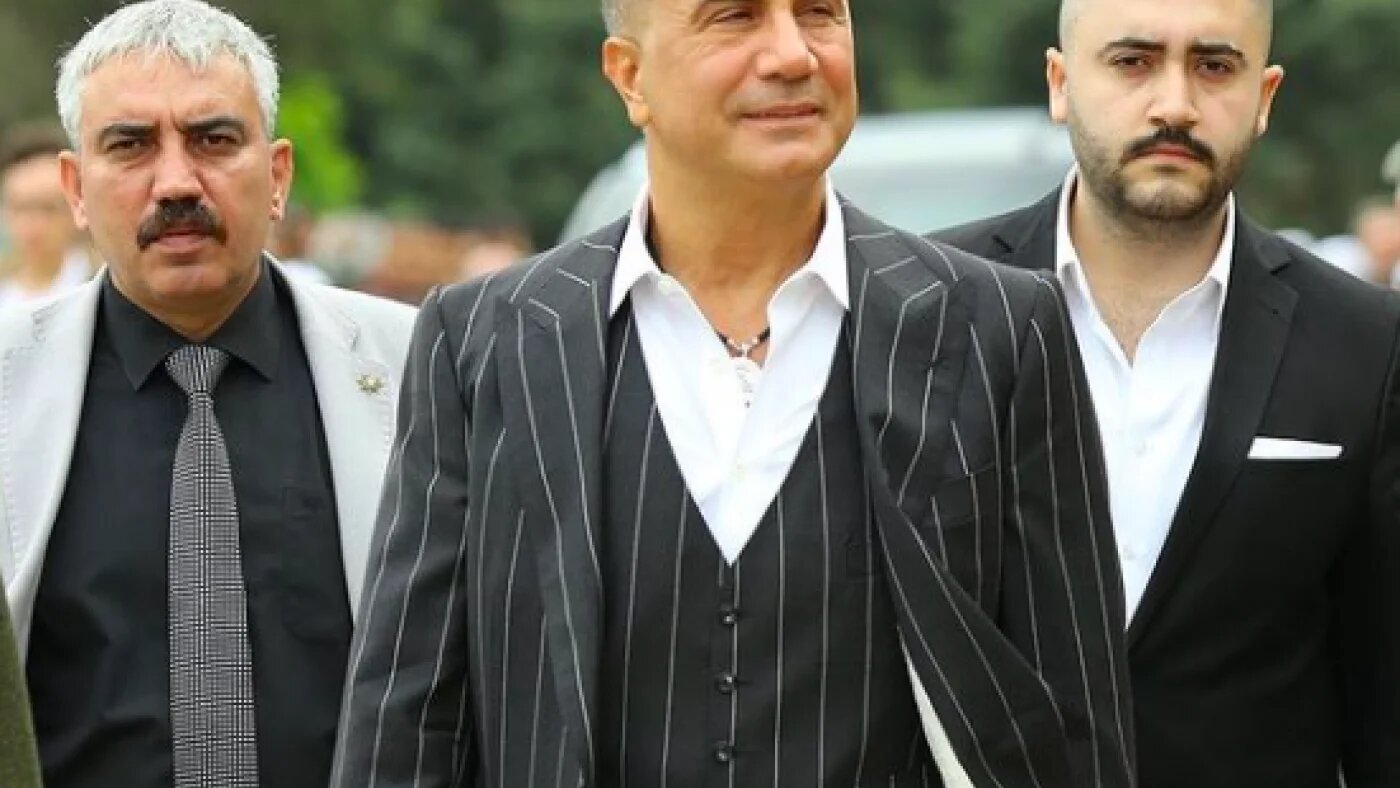 Bien qu’il ait été arrêté au début des années 2000 pour ses agissements dans le crime organisé, le gangster est devenu ensuite une quasi-célébrité en tissant des liens avec des stars de la pop, des personnalités politiques et des journalistes (Instagram)