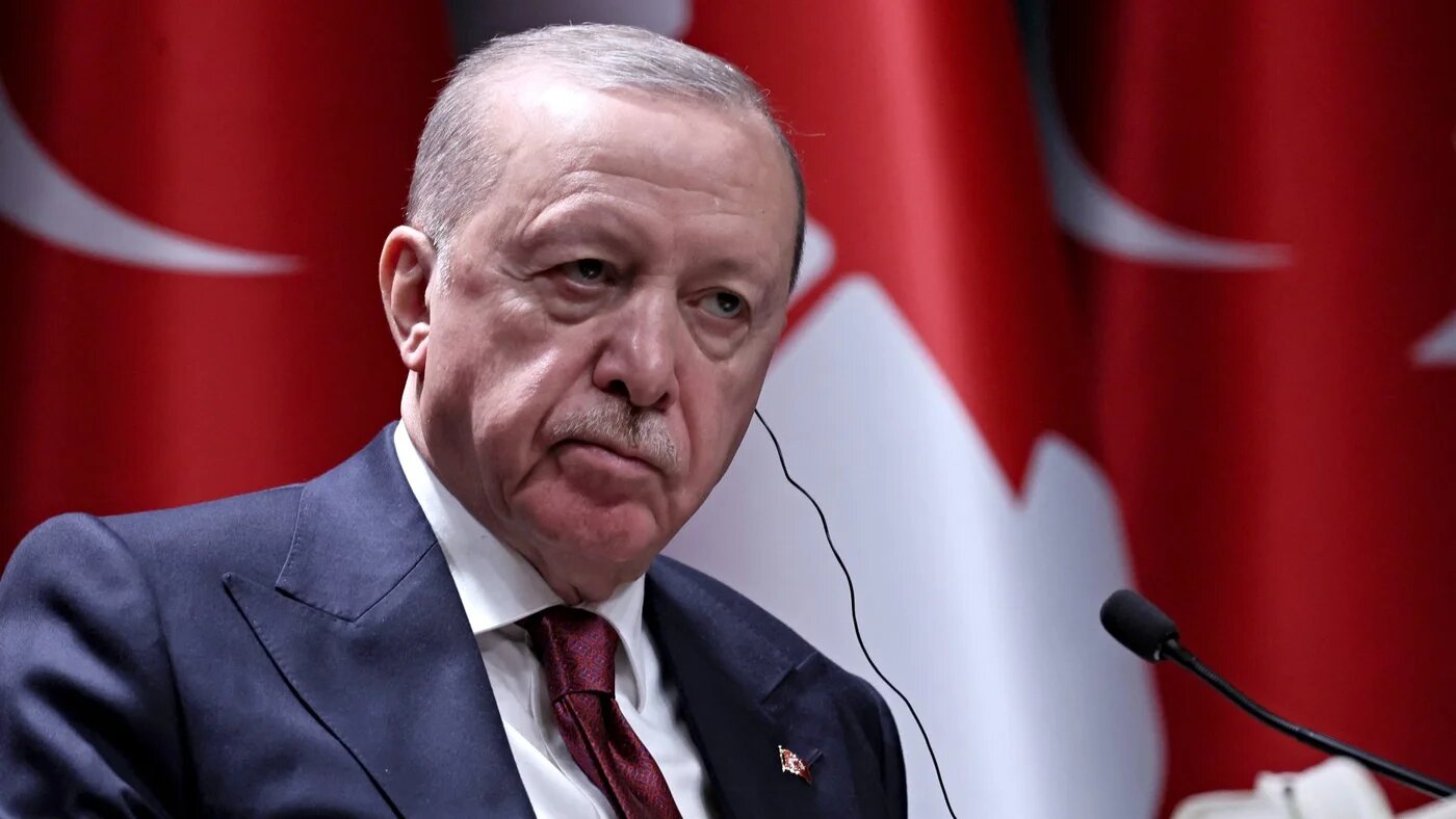 Turkish President Recep Tayyip Erdogan attends a joint press conference with Canadian Prime Minister Mark Carney in Ankara, 22 October 2026 (Adem Altan/AFP)