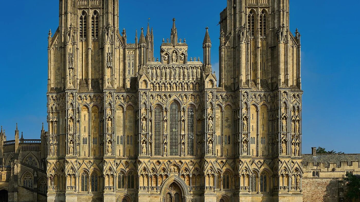 Wells Cathedral's west facade (MEE/Diana Darke)
