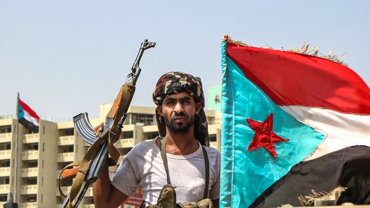 A fighter from the UAE-trained Security Belt Force, which is dominated by members of the Southern Transitional Council (STC), in the southern Yemeni city of Aden on 29 August 2019 (Nabil Hasan/AFP)