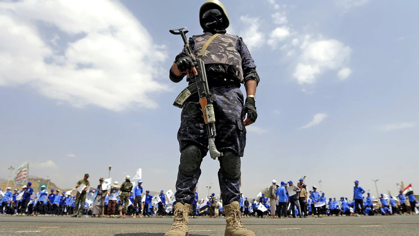 Les Houthis au Yémen ont affirmé mardi 31 octobre avoir lancé des drones en direction d’Israël, en réponse à la guerre menée contre le Hamas. L’armée israélienne a affirmé plus tôt avoir détecté un engin volant « hostile » au large de la ville d’Eilat (sud), où on retenti les sirènes d’alerte (AFP)