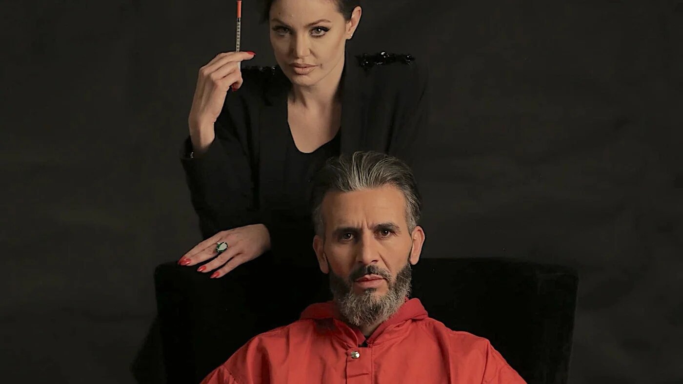 La sosie tunisienne d’Angelina Jolie et le producteur de l’émission Walid Zribi (Facebook)
