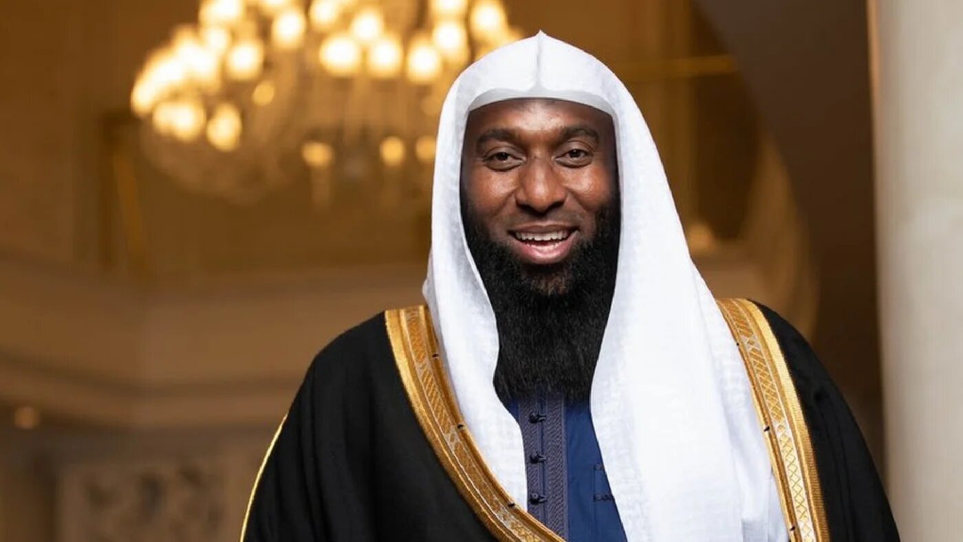 Reasons behind Badr al-Meshari's reported arrest remain unknown (Badr al-Meshari's Youtube page)