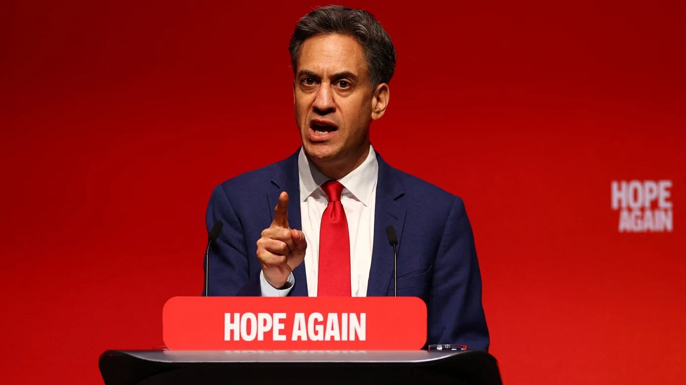 British Foreign Secretary Ed Miliband speaks during the Labour Party's annual conference in Liverpool, Britain, 28 September 2026 (Phil Noble/Reuters)
