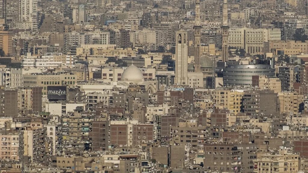 Vue sur la ville du Caire, l’une des plus grande métropole du monde arabe (AFP/Amir Makar) 