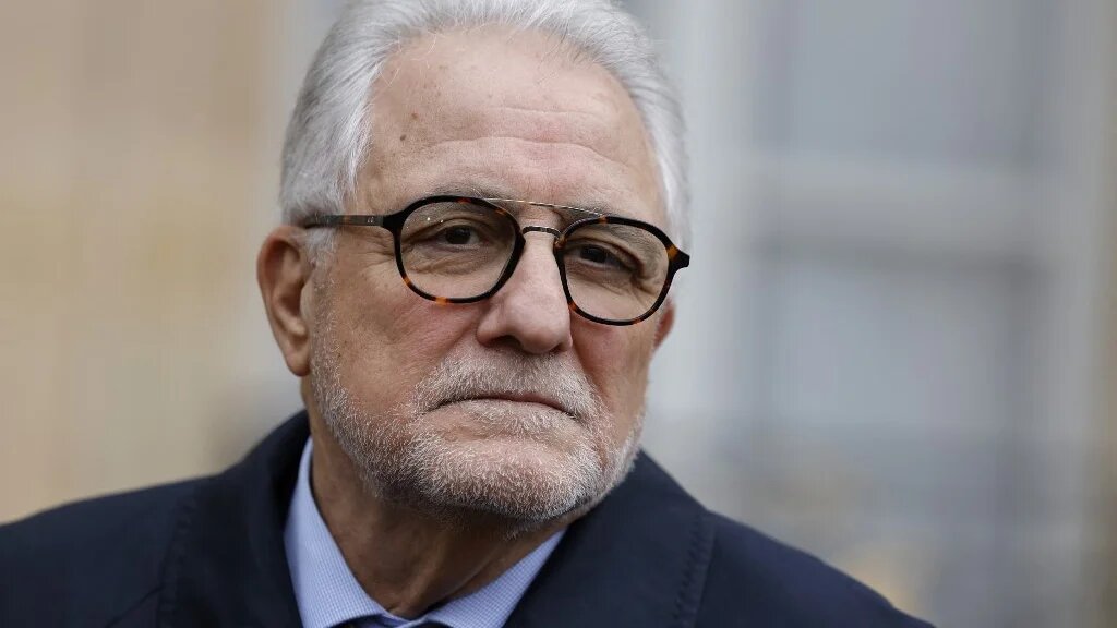 Lors du traditionnel thé à la fraternité organisé à l’occasion de l’Aïd el-Fitr, le recteur a longuement parlé de la guerre à Gaza en parlant d’« homicide volontaire » et évoqué la situation des musulmans de France à ses yeux « stigmatisés » (Ludovic Marin/AFP)