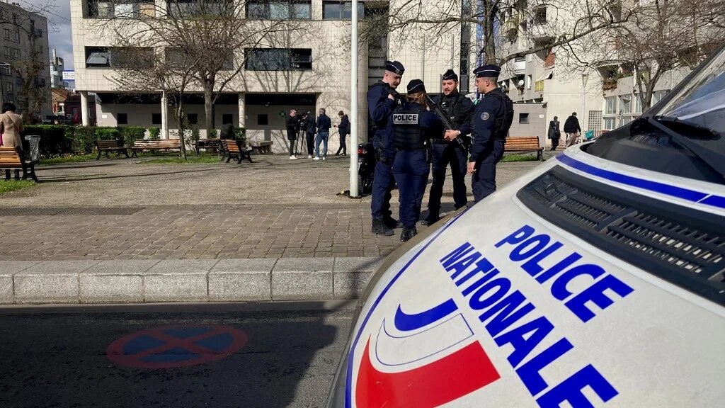 Les forces de l’ordre se montreront, d’après le préfet de police de Paris, « intraitables contre les émeutiers et les violences urbaines » (AFP/Clotilde Gourlet)