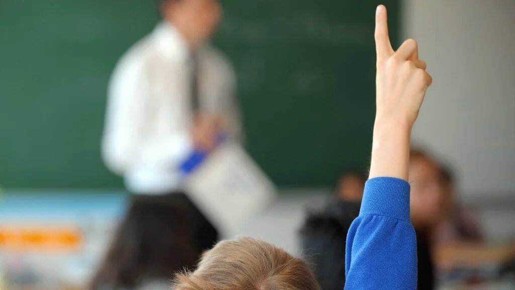  « Contrairement aux générations enseignantes précédentes, les enseignants actuels ont sans doute moins de connaissancessur les faits religieux » – Charles Mercier (AFP/Frederick Florin)