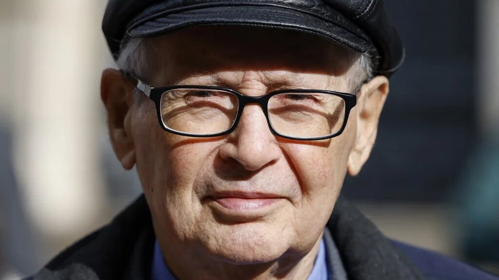Selon l’historien et avocat français Serge Klarsfeld, le Rassemblement national n’est plus un danger mais un allié face au sentiment antijuif et à la menace de l’islamisme (AFP/Ludovic Marin)