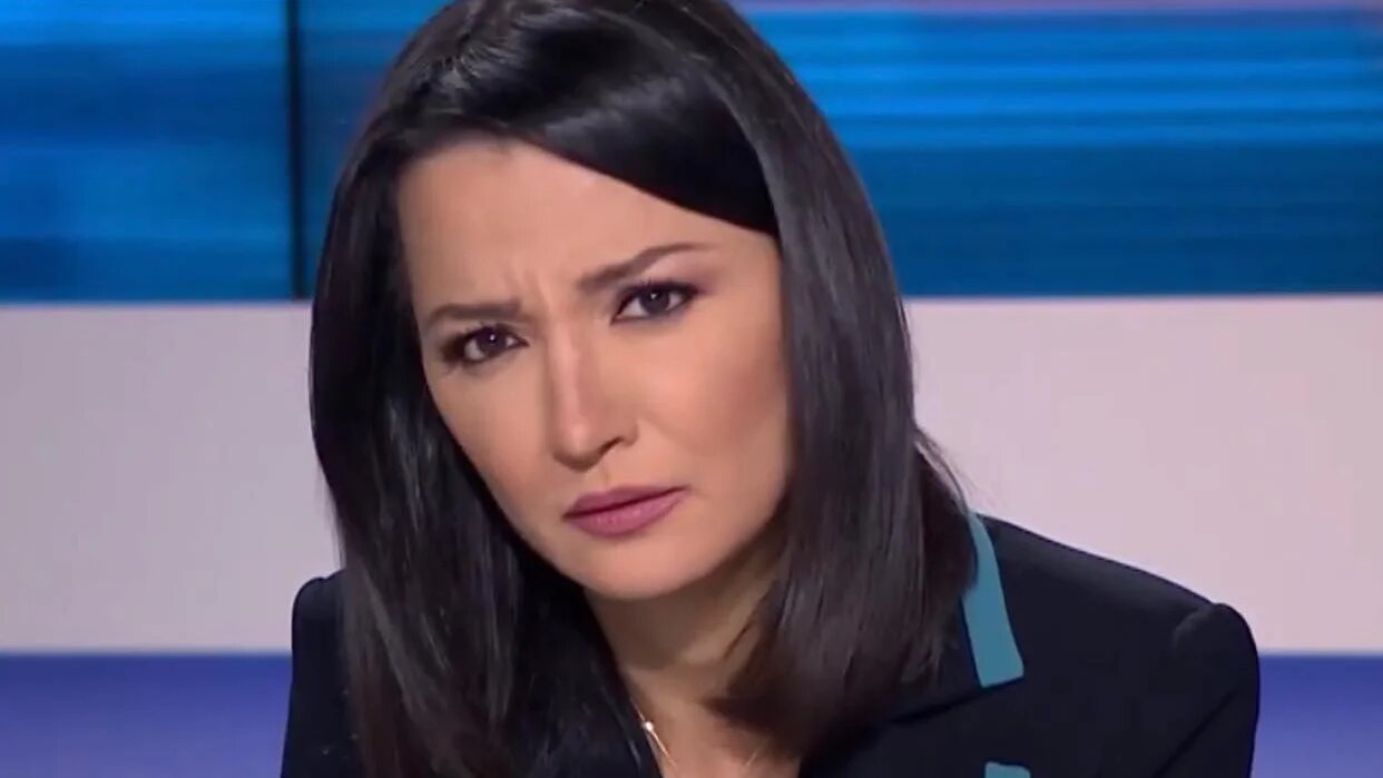 In April, a group of photos of Oueiss was leaked on Twitter and social media, allegedly after her phone was hacked.