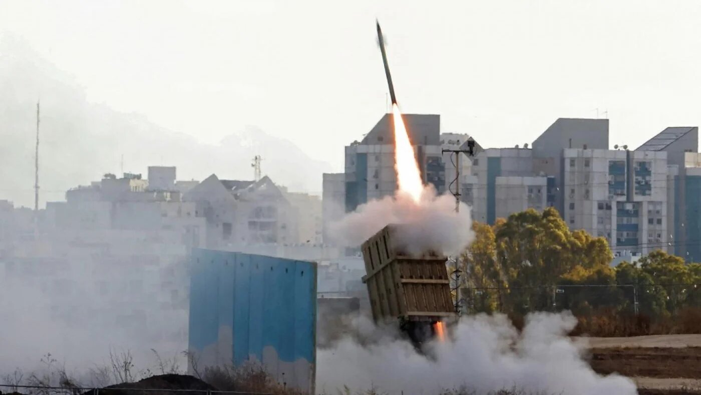 Activation du système israélien Dôme de fer pour intercepter une roquette tirée depuis Gaza, le 17 mai 2021 (AFP)