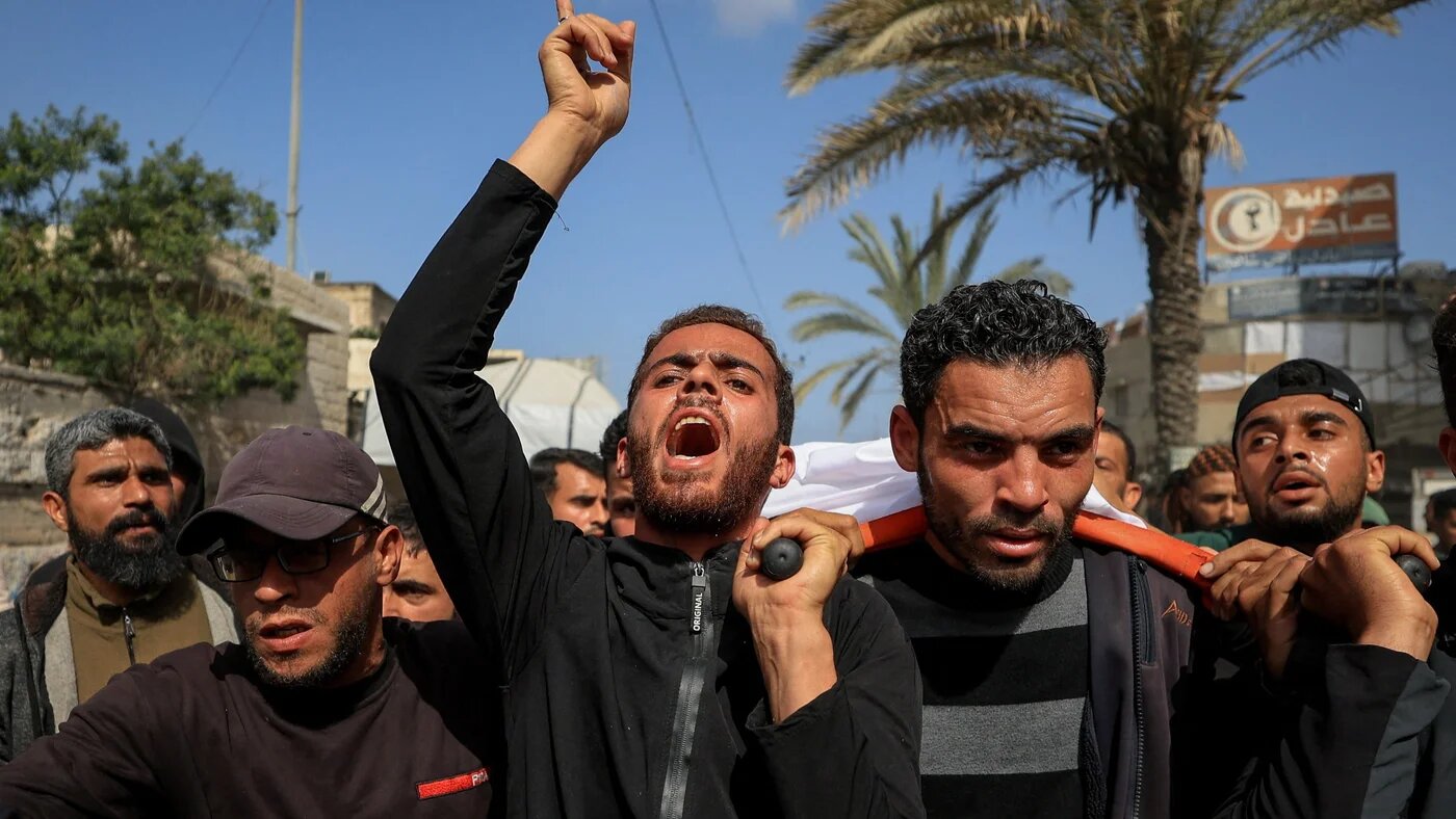 Palestinians mourn victims of an Israeli strike on Sunday during a funeral in Gaza City, 6 April, 2026 (Reuters/Dawoud Abu Alkas)