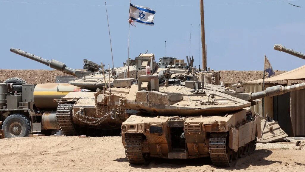 Israeli troops deploy near the Gaza border on 1 August 2025 (Jack Guez/AFP)