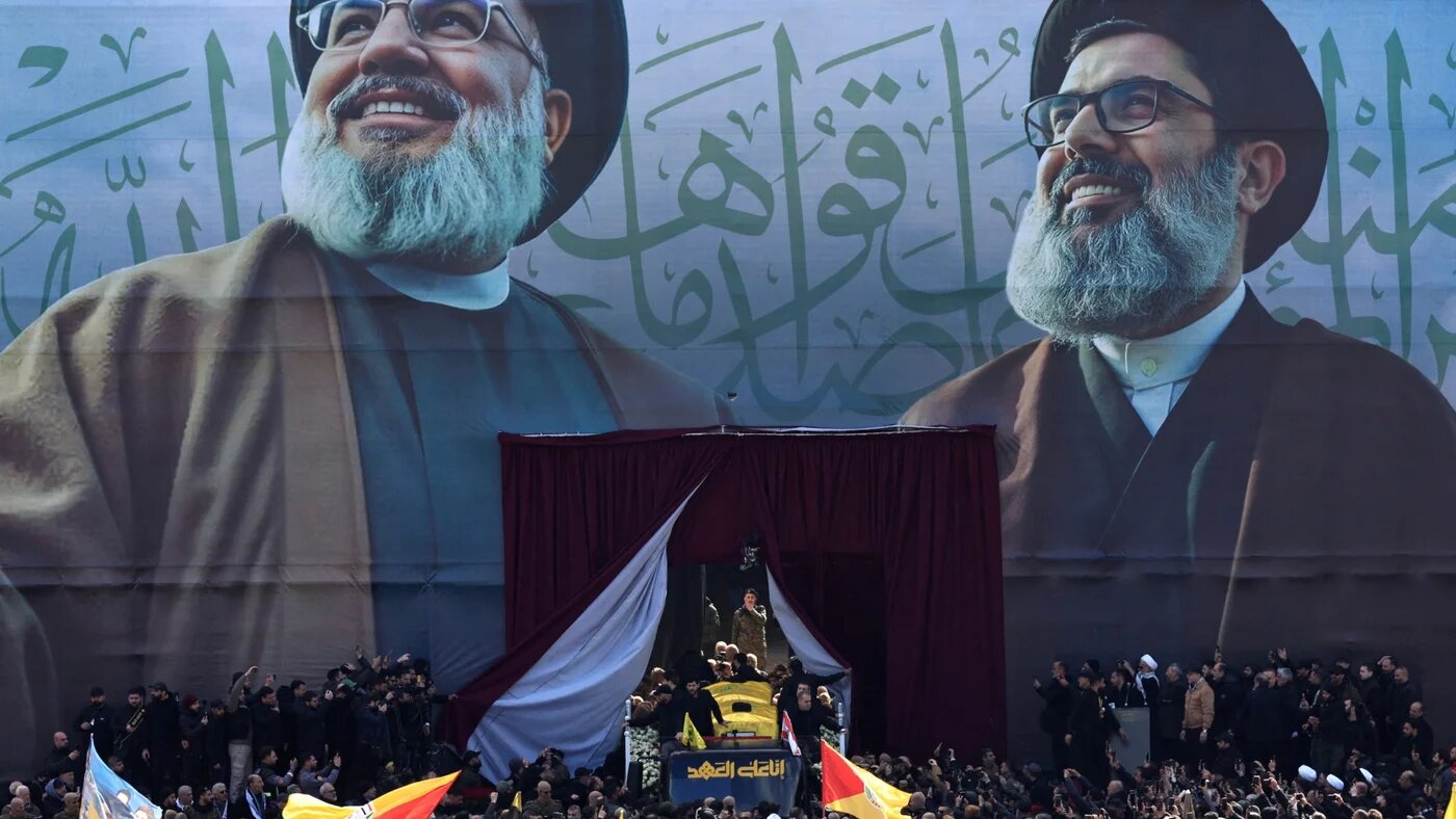 Mourners gather during a public funeral ceremony for late Hezbollah leaders Hassan Nasrallah and Hashem Safieddine (Reuters/Thaier Al-Sudani)