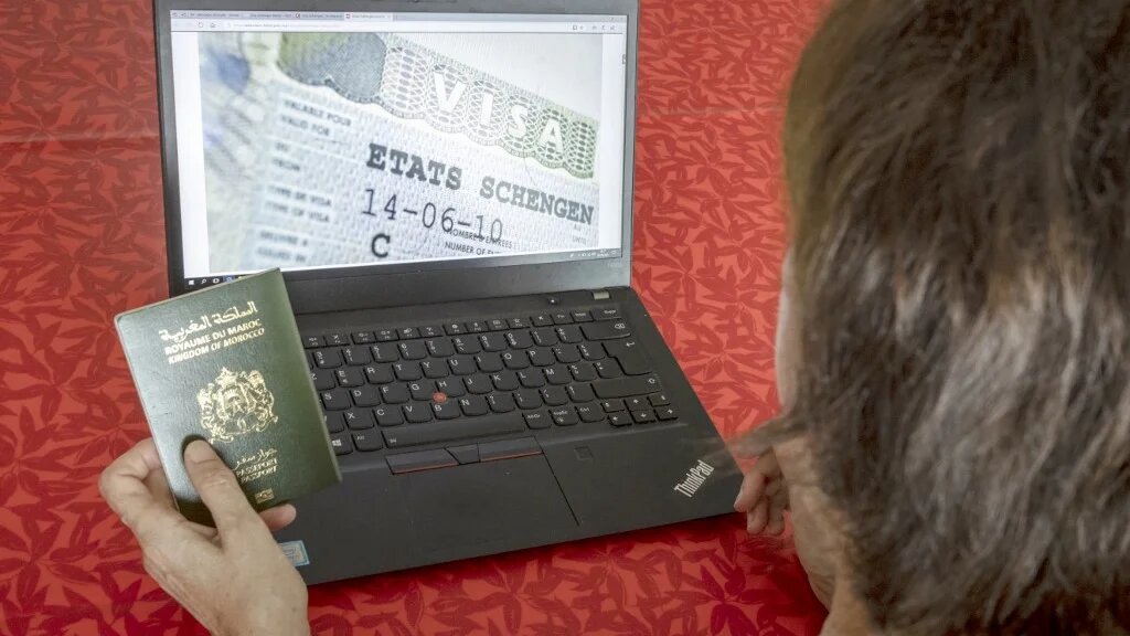 Les consulats français au Maroc n’ont délivré en 2021 que 69 408 visas contre 342 262 en 2019 (AFP/Fadel Senna)