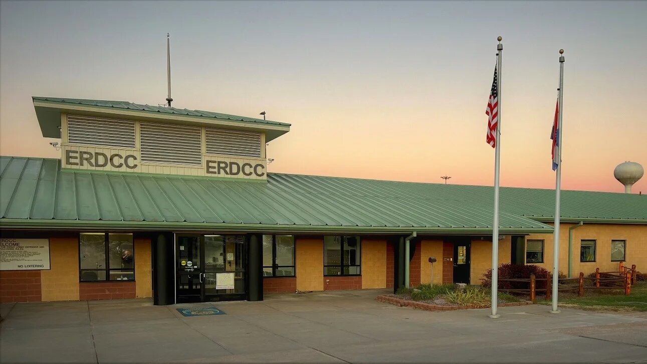 Several lawsuits have been filed in recent years dealing with the issue of Muslim inmates' ability to practise their faith while incarcerated.