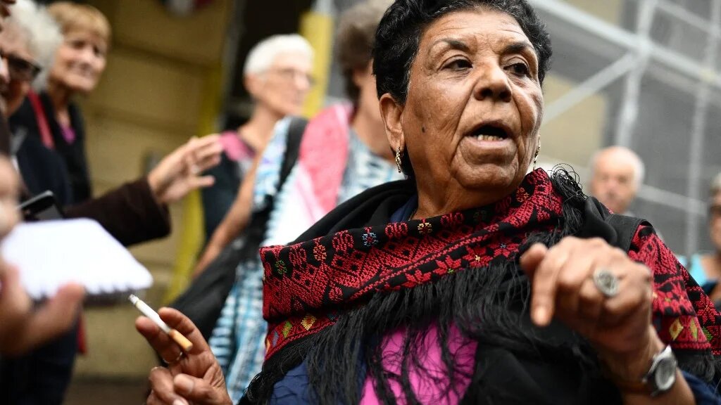 La militante de 72 ans a affirmé que 29 membres de sa famille étaient « décédés sous les bombes israéliennes à Gaza » ces derniers jours (AFP/Christophe Simon)