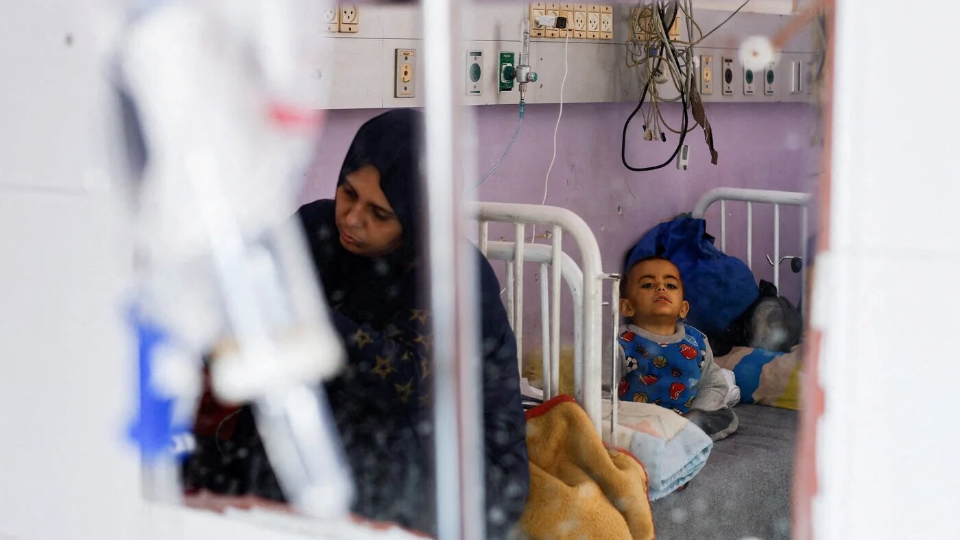 A Palestinian child receives treatment at Al-Aqsa Martyrs Hospital in Deir al-Balah, central Gaza, 2 February 2026 (Reuters/Mahmoud Issa)