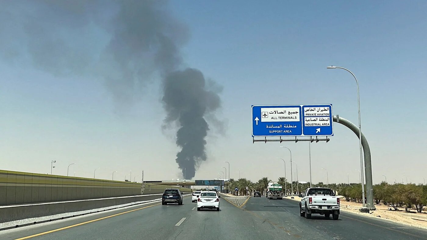 Large plumeLarge plume of black smoke rises from the fuel storage area at King Khalid International Airport, in Riyadh, Saudi Arabia, 19 September 2026 (Reuters) of black smoke rises from the fuel storage area at King Khalid International Airport, in Riyadh, Saudi Arabia, 19 September 2026 (Reuters)