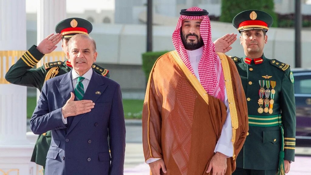 Saudi Crown Prince Mohammed bin Salman welcomes Pakistani Prime Minister Shehbaz Sharif to Riyadh, on 17 September 2025 (Saudi Press Agency/AFP)