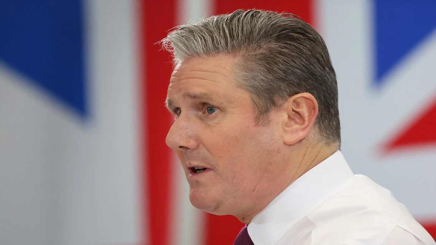 British opposition Labour Party Leader Keir Starmer delivers a speech in Bristol, south west Britain, January 4, 2024 (REUTERS/Toby Melville)