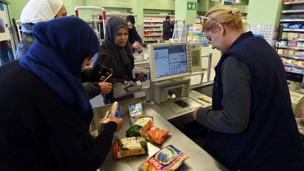 Le 20 décembre, l’Union européenne a débloqué une aide financière de 150 millions d’euros visant à « appuyer les efforts » de la Tunisie en faveur de la relance économique (AFP/Fethi Belaïd)
