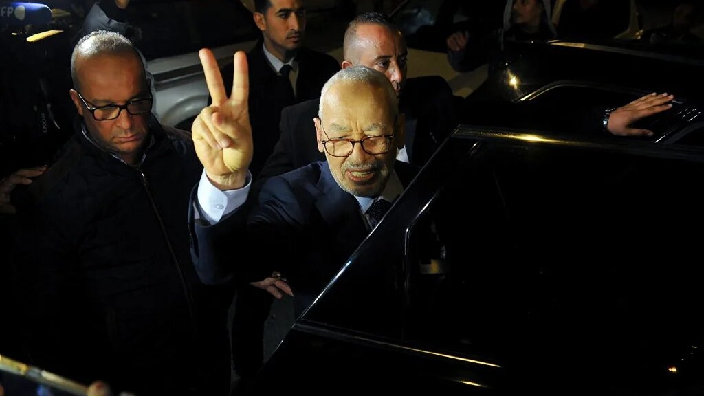 Selon l’islam, a écrit Rached Ghannouchi, aucun gouvernement ni aucune organisation politique n’a le droit de prendre des décisions arbitraires pour ses sujets (AFP/Yassine Mahjoub)