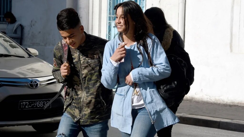 Selon l’enquête, seuls 20,8 % des jeunes interrogés connaissent la pilule du lendemain (AFP/Fethi Belaïd)